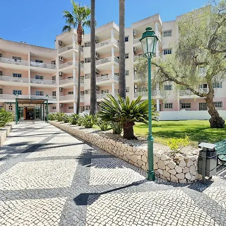 Apartment Ee - With Pool And Garden Portimao